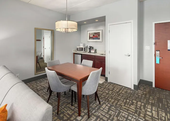 Hampton Inn Louisville Northeast