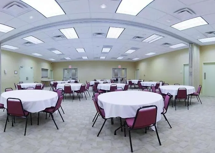 Country Inn & Suites Etown