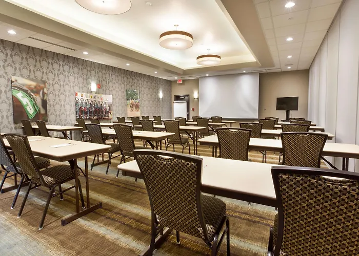 Drury Inn & Suites Louisville North